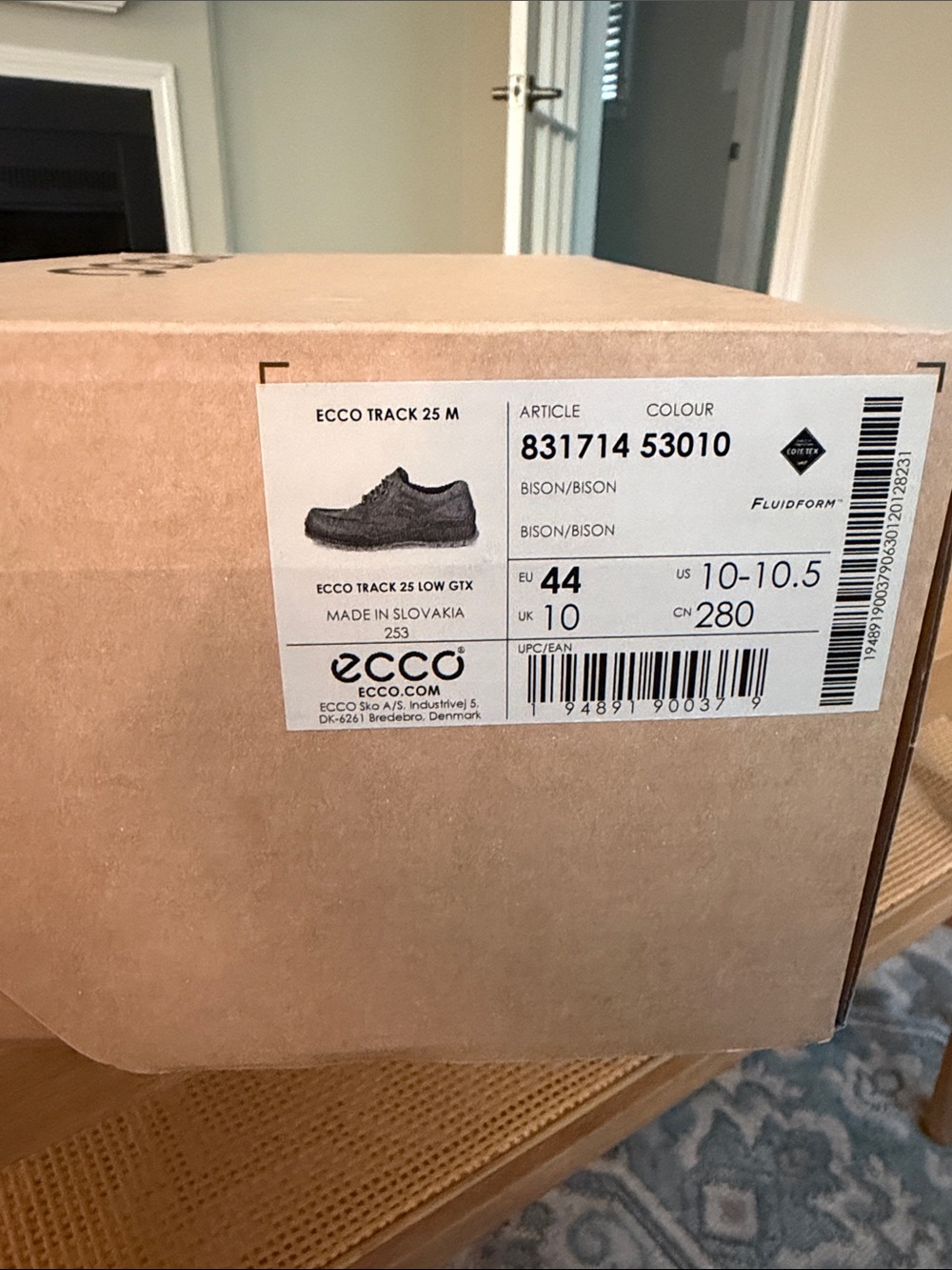 ECCO Men's Track 25 Low GTX shoes - Picture 2 of 5